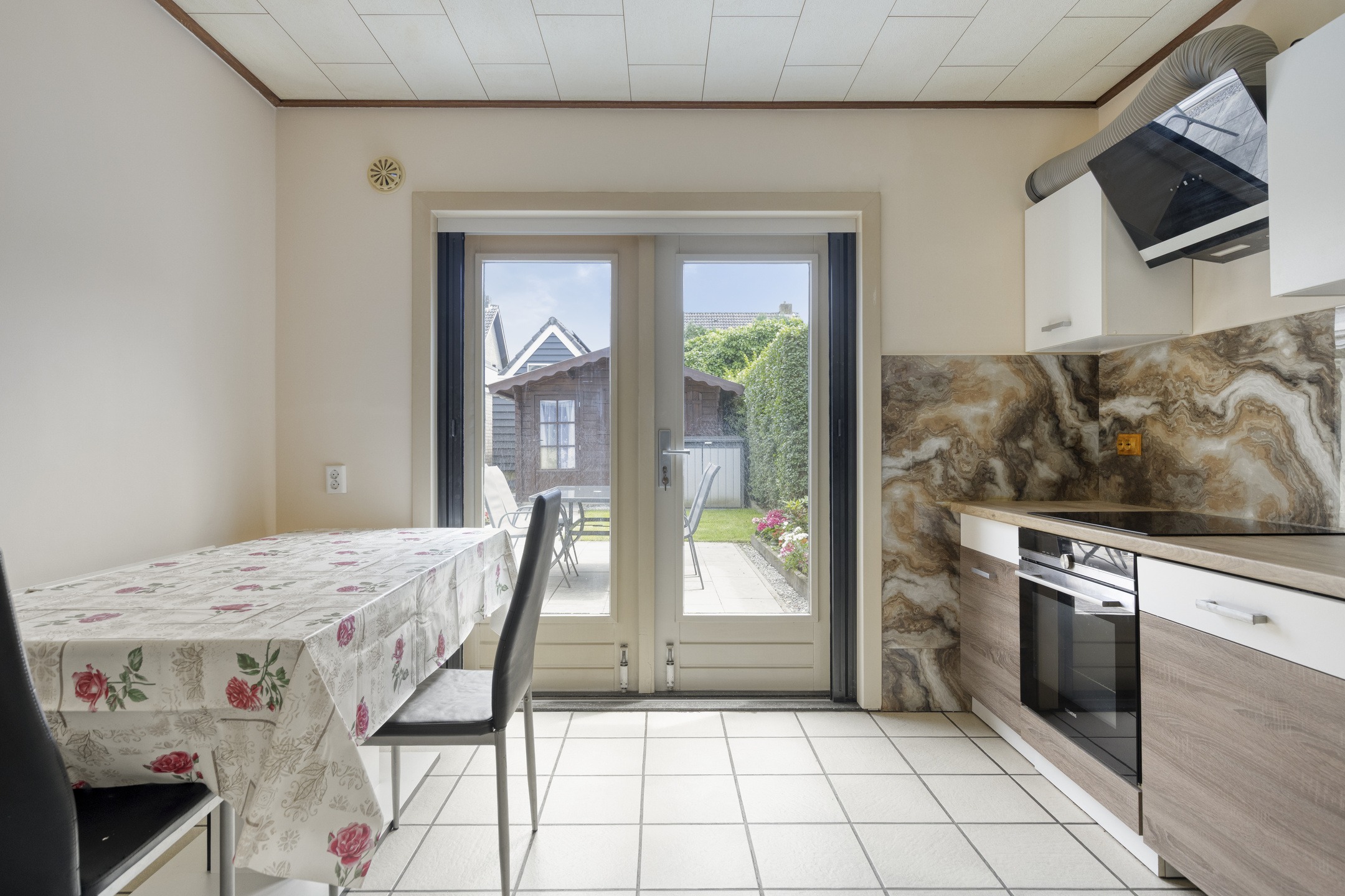 SintJorisstraat135823ARMaasheesNL-21