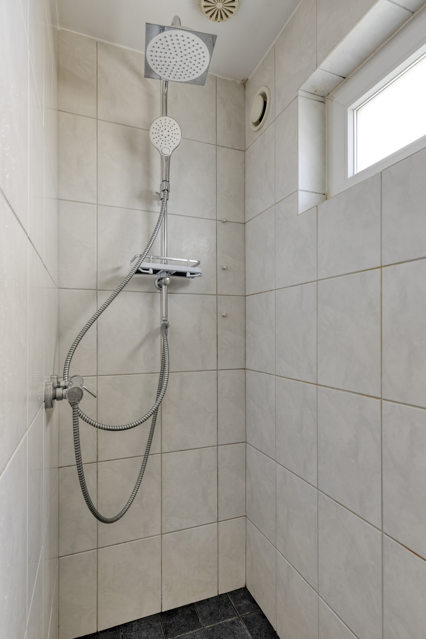 SintJorisstraat135823ARMaasheesNL-40